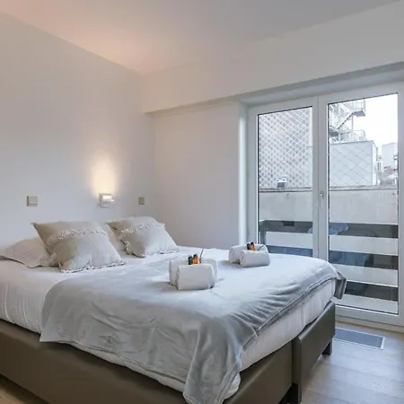 Apartament Huswell - With Sideways Sea View In