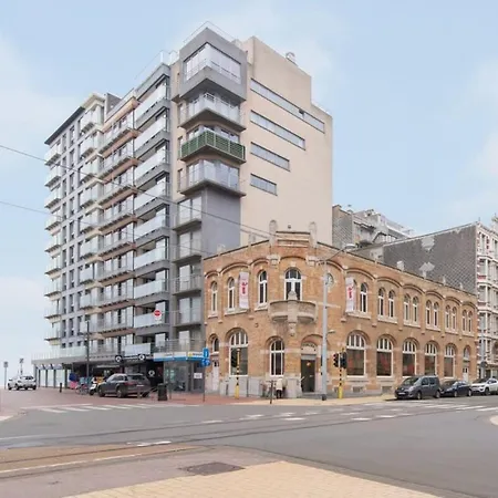 Lejlighed Huswell - With Sideways Sea View In